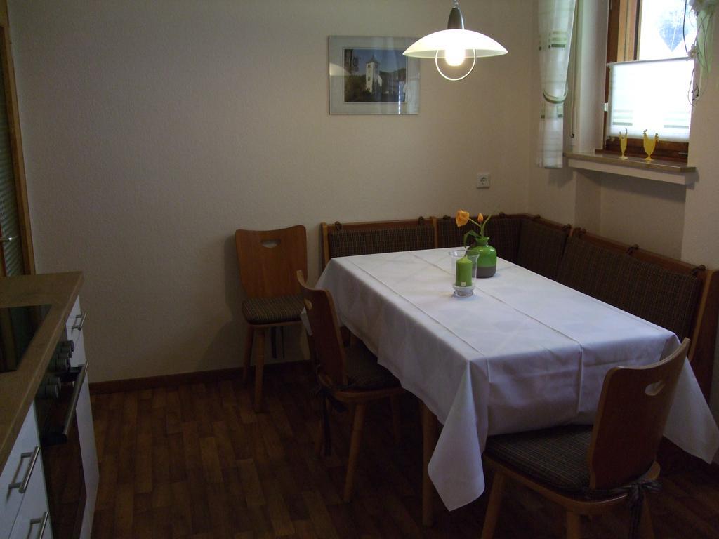 Haus Mittelberg Apartment Olsberg Phòng bức ảnh